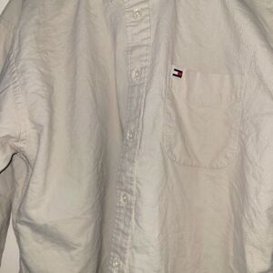 Tommy Hilfiger Men's Size Medium Tan or Beige